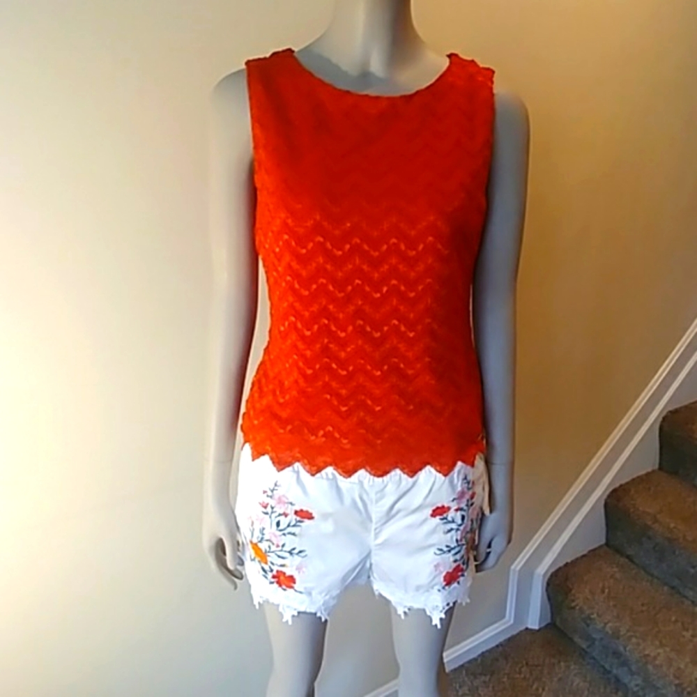 NWT! Calvin Klein Embroidered Knit Tank - Picture 2 of 4